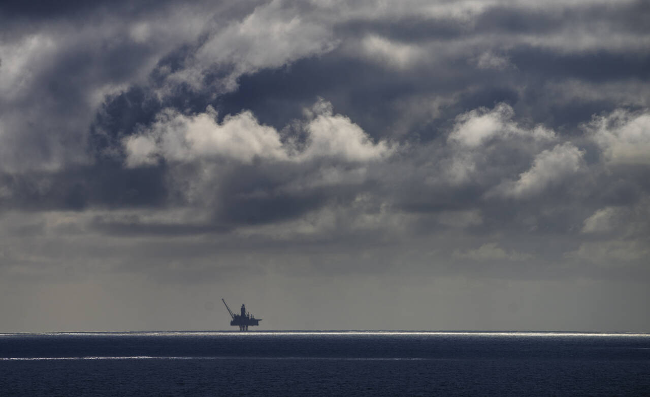 Aktørene i oljebransjen har tro på fremtiden. Her ser vi den ubemannede Huldra-plattformen i Nordsjøen. Foto: Ole Berg-Rusten / NTB