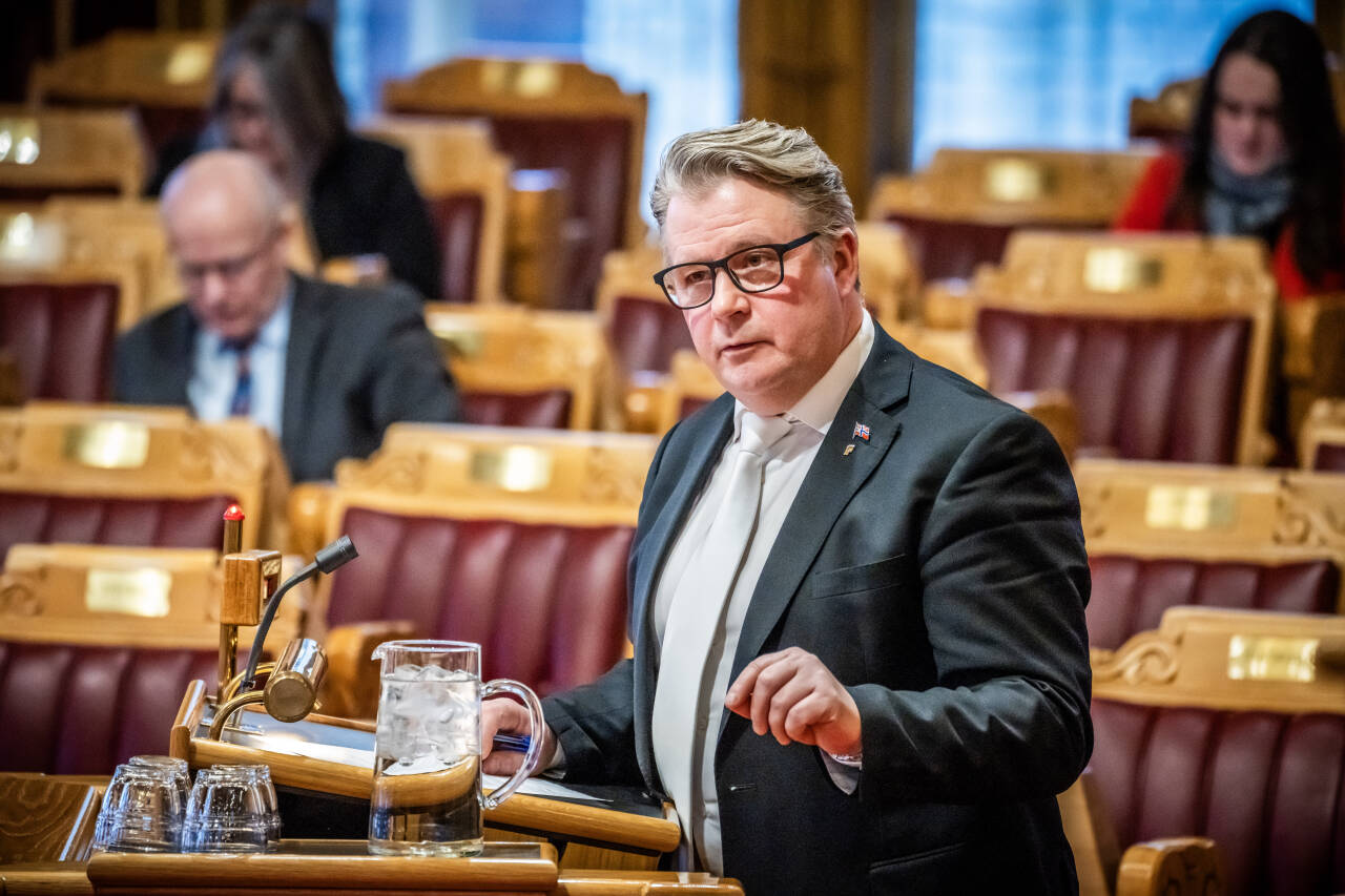 Fremskrittspartiets organisasjonsutvalg skal vurdere om stortingsrepresentant Per-Willy Amundsen (Frp) skal straffes etter partiets interne retningslinjer. Foto: Ole Berg-Rusten / NTB