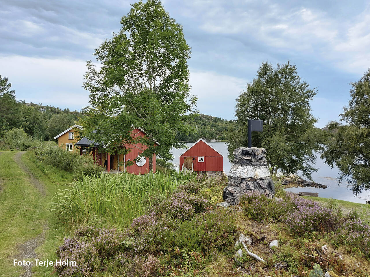 Kråksundet Sjøbruksmuseum har en fin beliggenhet og er tilrettelagt for besøkende utenom vanlige åpningstider.  Foto: Terje Holm