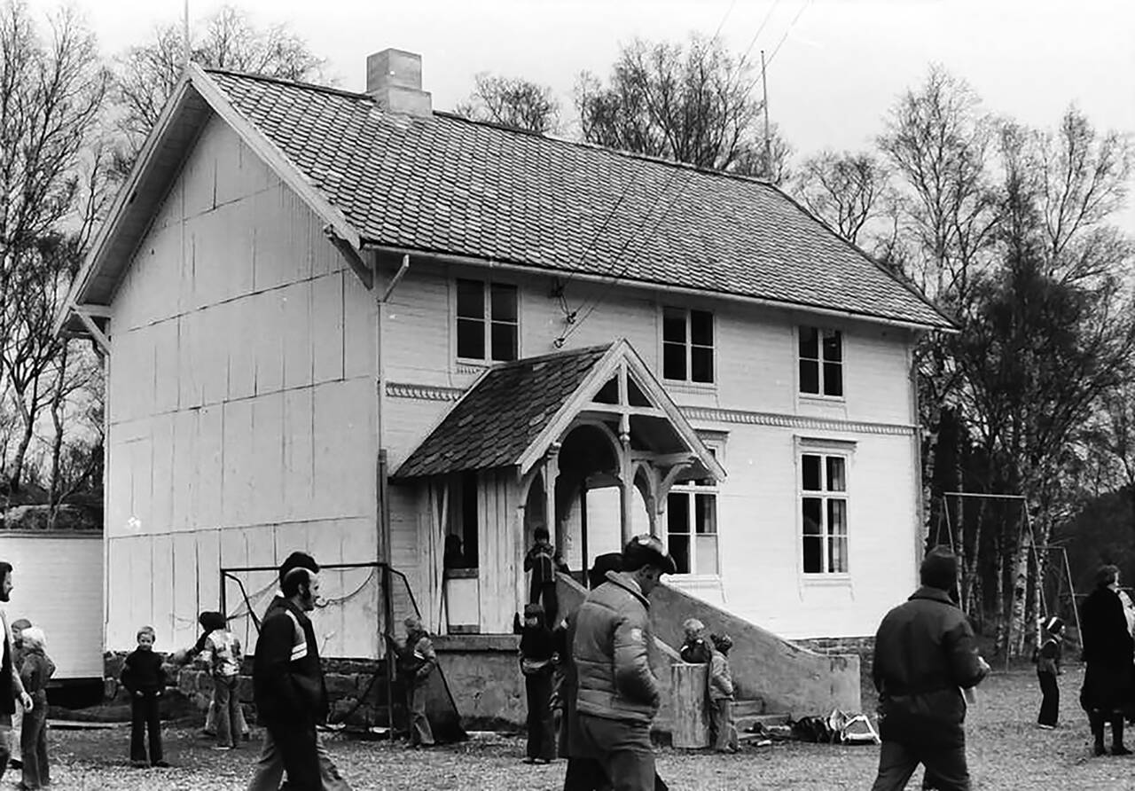 Vebenstad skole på 1970-tallet. Foto: Per Helge Pedersen