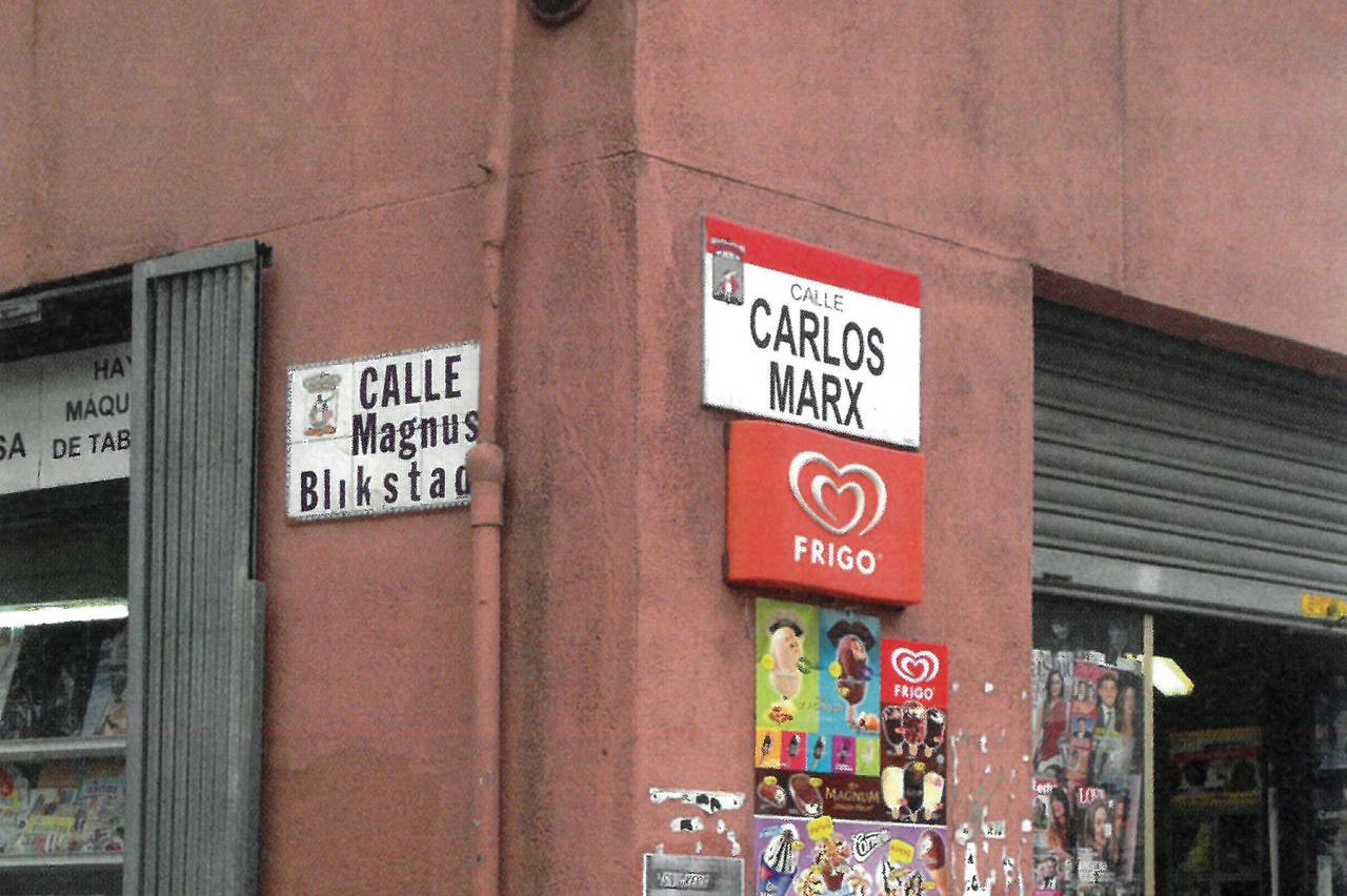 Magnus Blikstads gate fins ikke bare i Kristiansund, men også i Bærum og i Gijón i Spania! Blikstad ble æresborger i Gijón i 1909. Gata hans der krysser Karl Marx-gata! 
