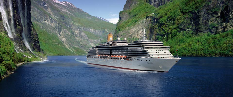 MS Arcadia fra britiske P&O Cruises er for tiden på et 13 dagers cruise i de norske fjordene. 