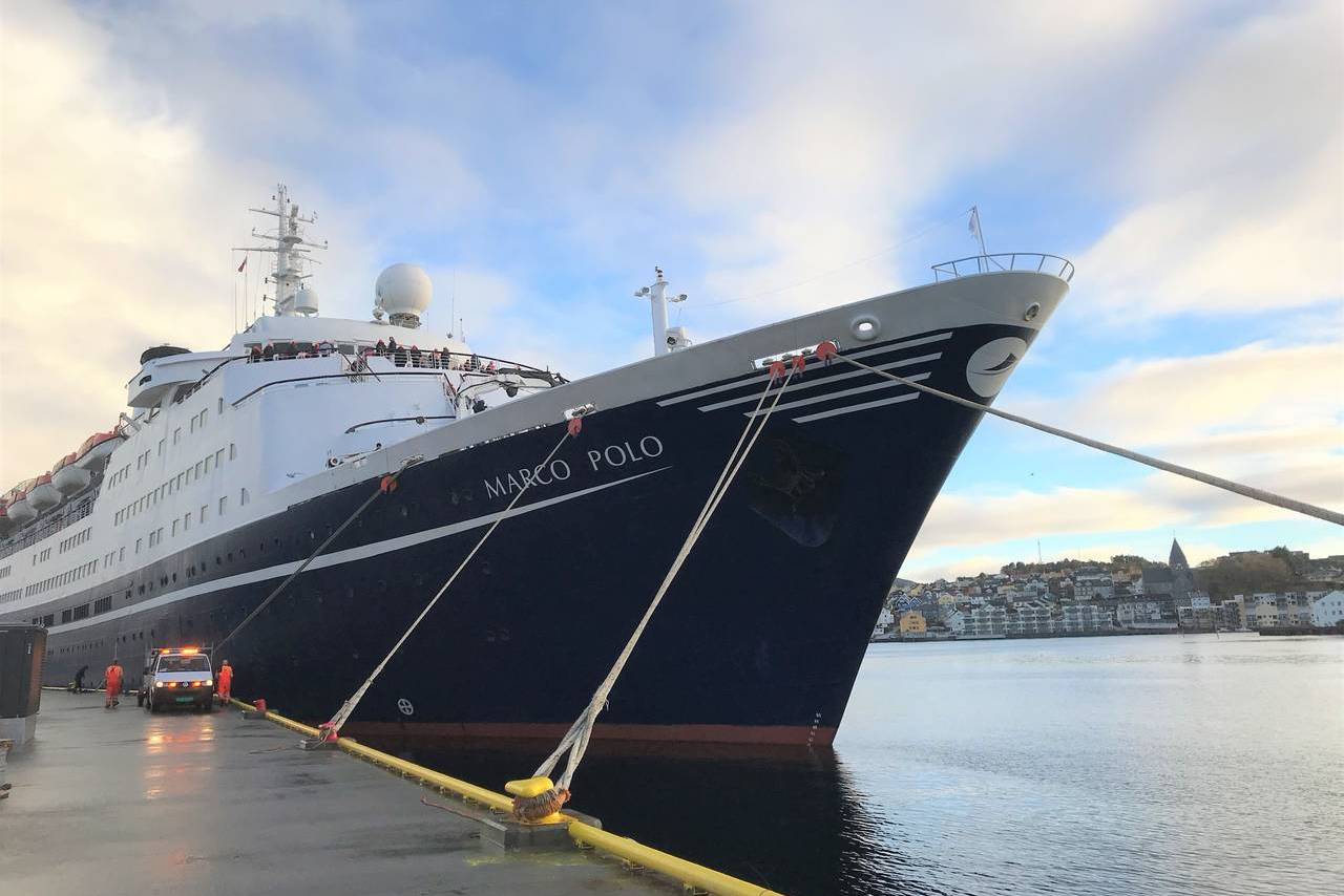 «Marco Polo» står for årets første cruiseanløp til Kristiansund. Her fra sist anløp i oktober 2018. Bilde: Kristiansund og Nordmøre Havn