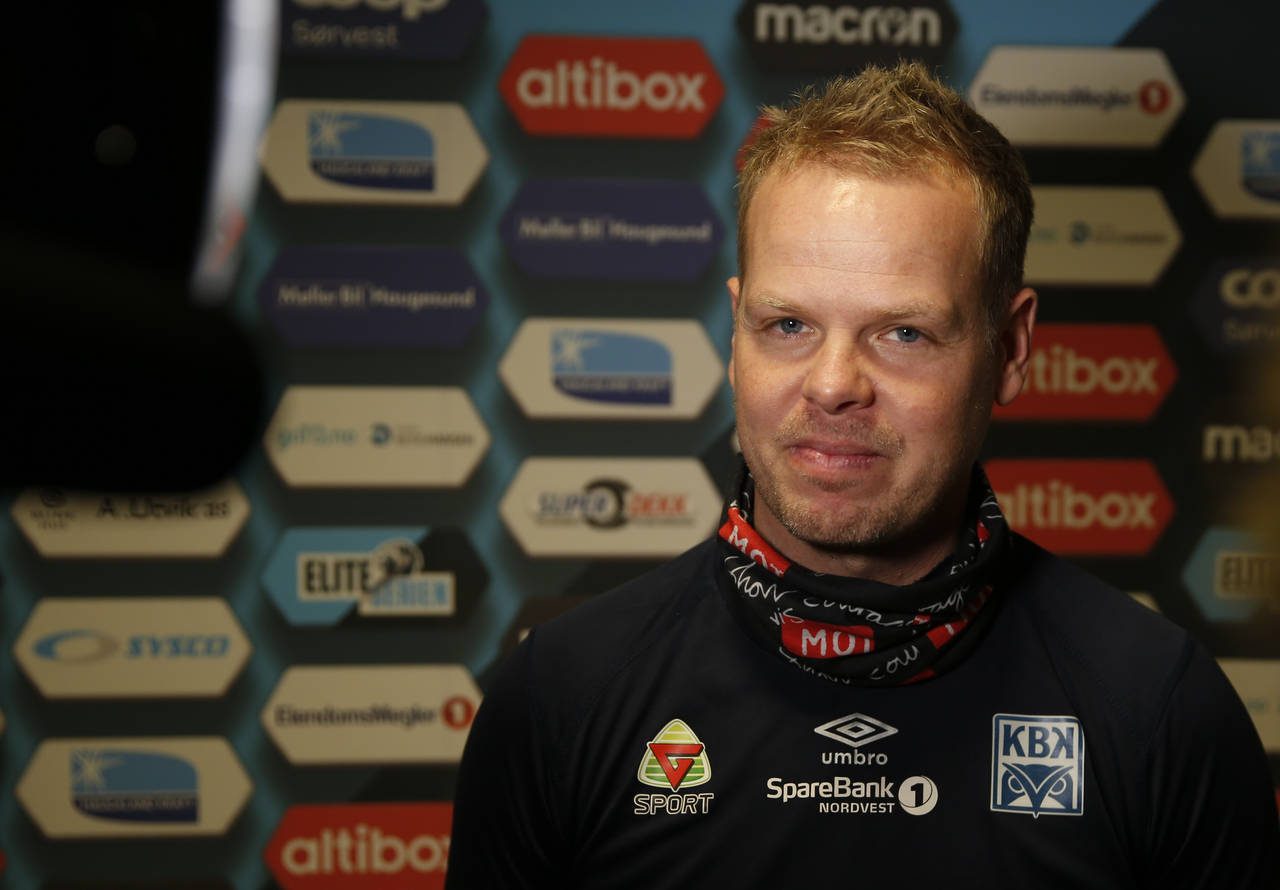 Kristiansunds trener Christian Michelsen i intervjusonen etter eliteseriekampen i fotball mellom FK Haugesund og Kristiansund på Haugesund stadion. Foto: Jan Kåre Ness / NTB scanpix