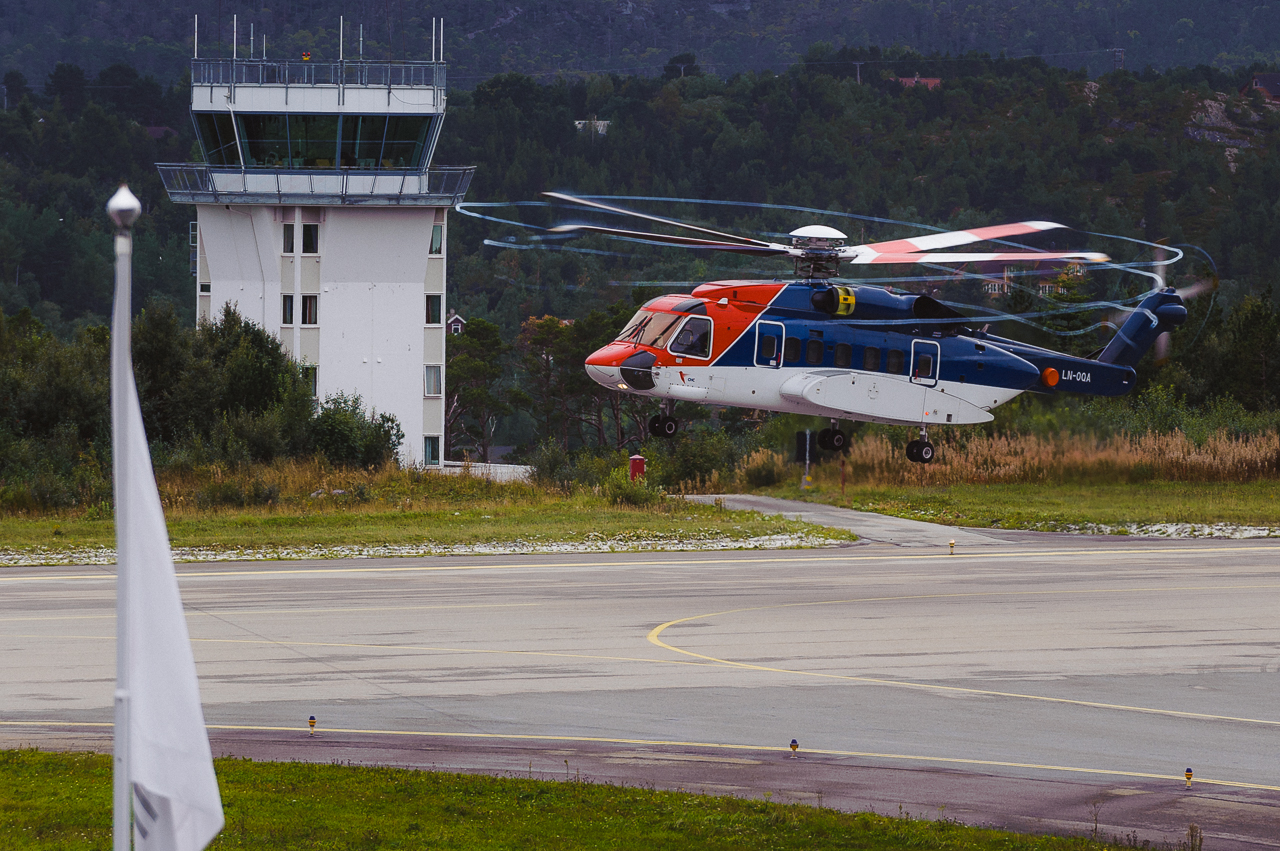 Ingen helikoptre kunne onsdag frakte personell til og fra installasjonene i Nordsjøen etter feil i et dataprogram. Illustrasjonsfoto: Kurt Helge Røsand / KSU.NO