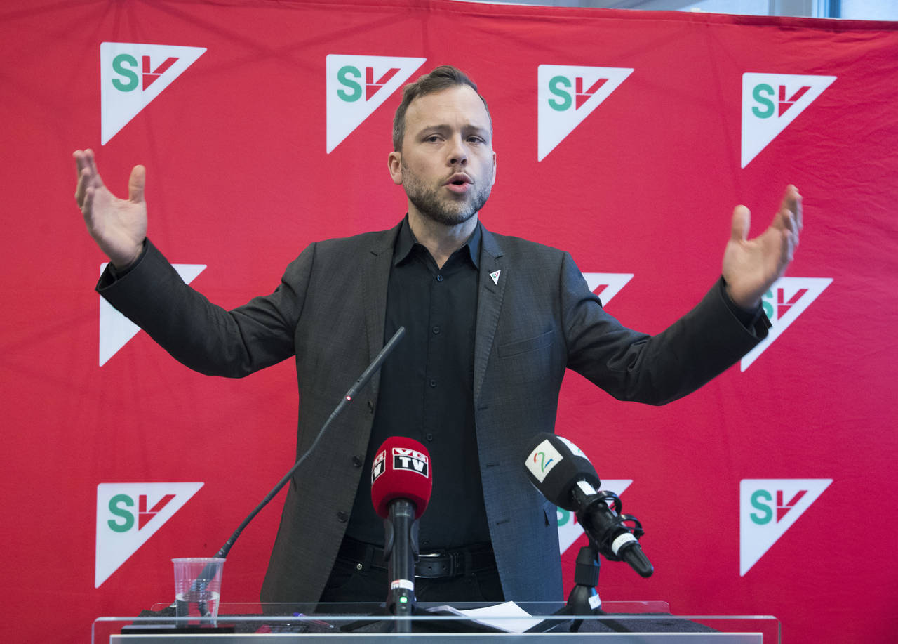 SV-leder Audun Lysbakken lover den nye borgerlige regjeringen kraftig motstand. Foto: Terje Bendiksby / NTB scanpix