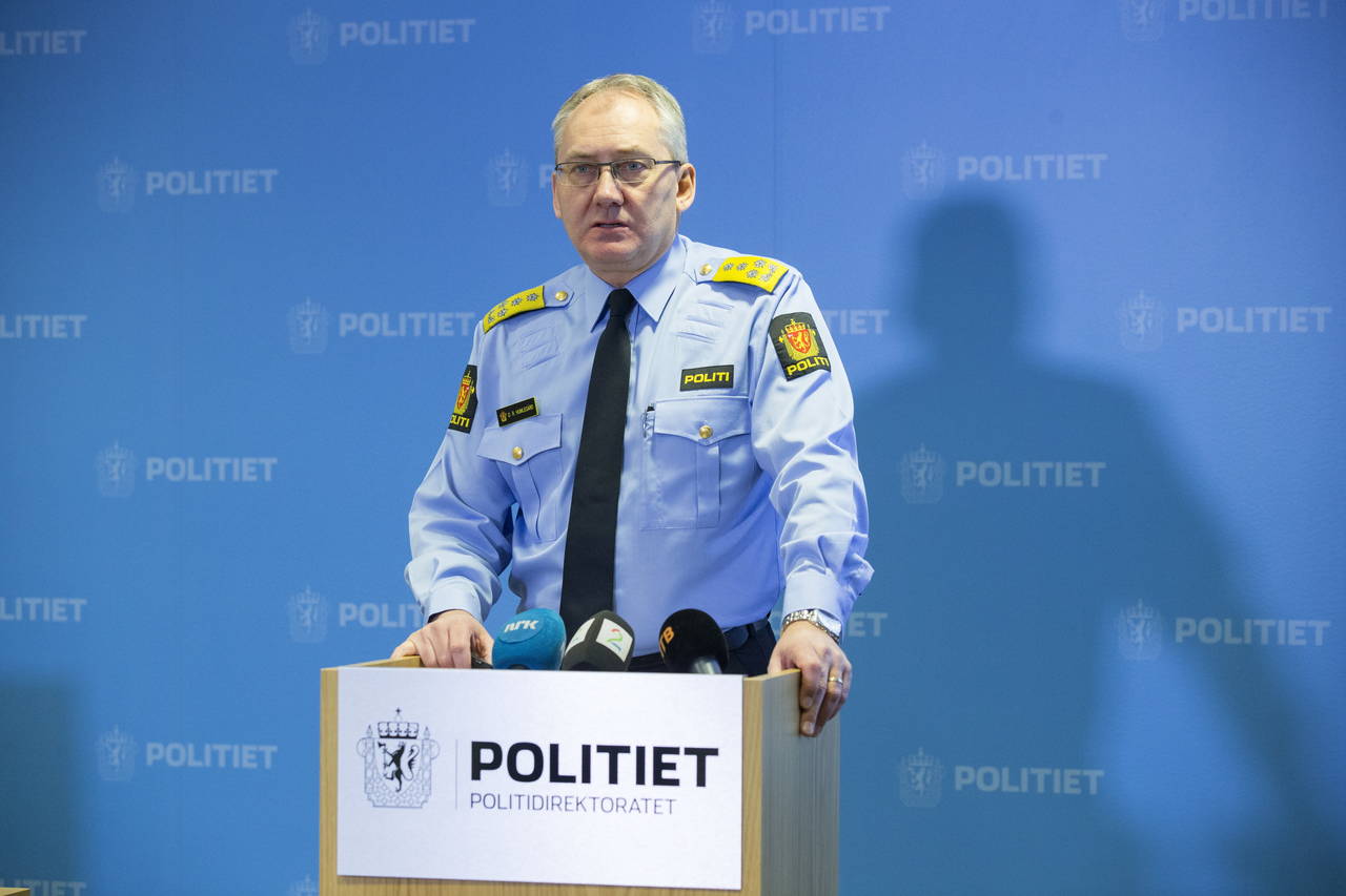 Politidirektør Odd Reidar Humlegård kan fastslå at politiets utgifter til personell økte med hele 17 prosent fra 2016 til 2017. Selv om politidekningen er blitt bedre, fastslås det er handlingsrommet er blitt noe lavere. Foto: Terje Bendiksby / NTB scanpix