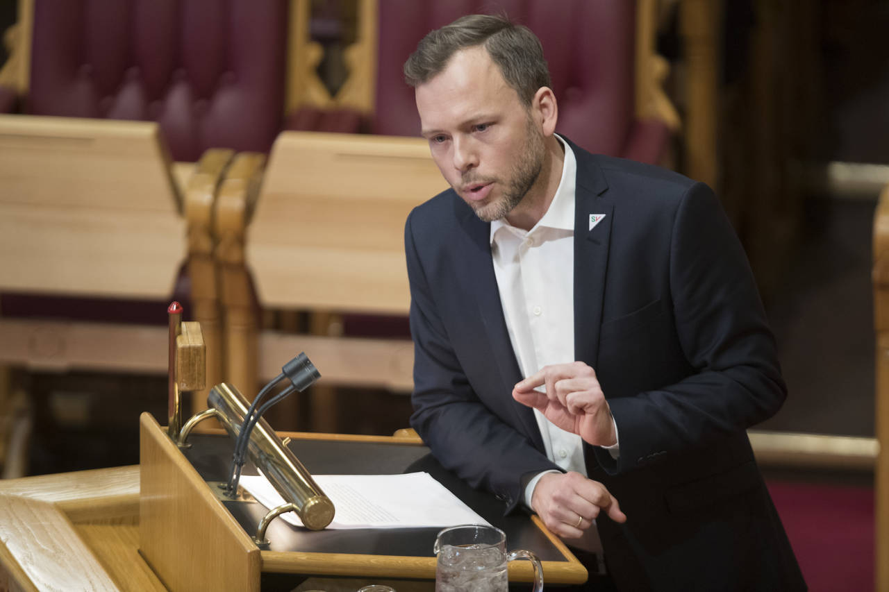 SVs leder Audun Lysbakken mener gruveplanen for Kvalsund i Finnmark kan bli den største miljøskandalen på lang tid. Foto: Terje Bendiksby / NTB scanpix