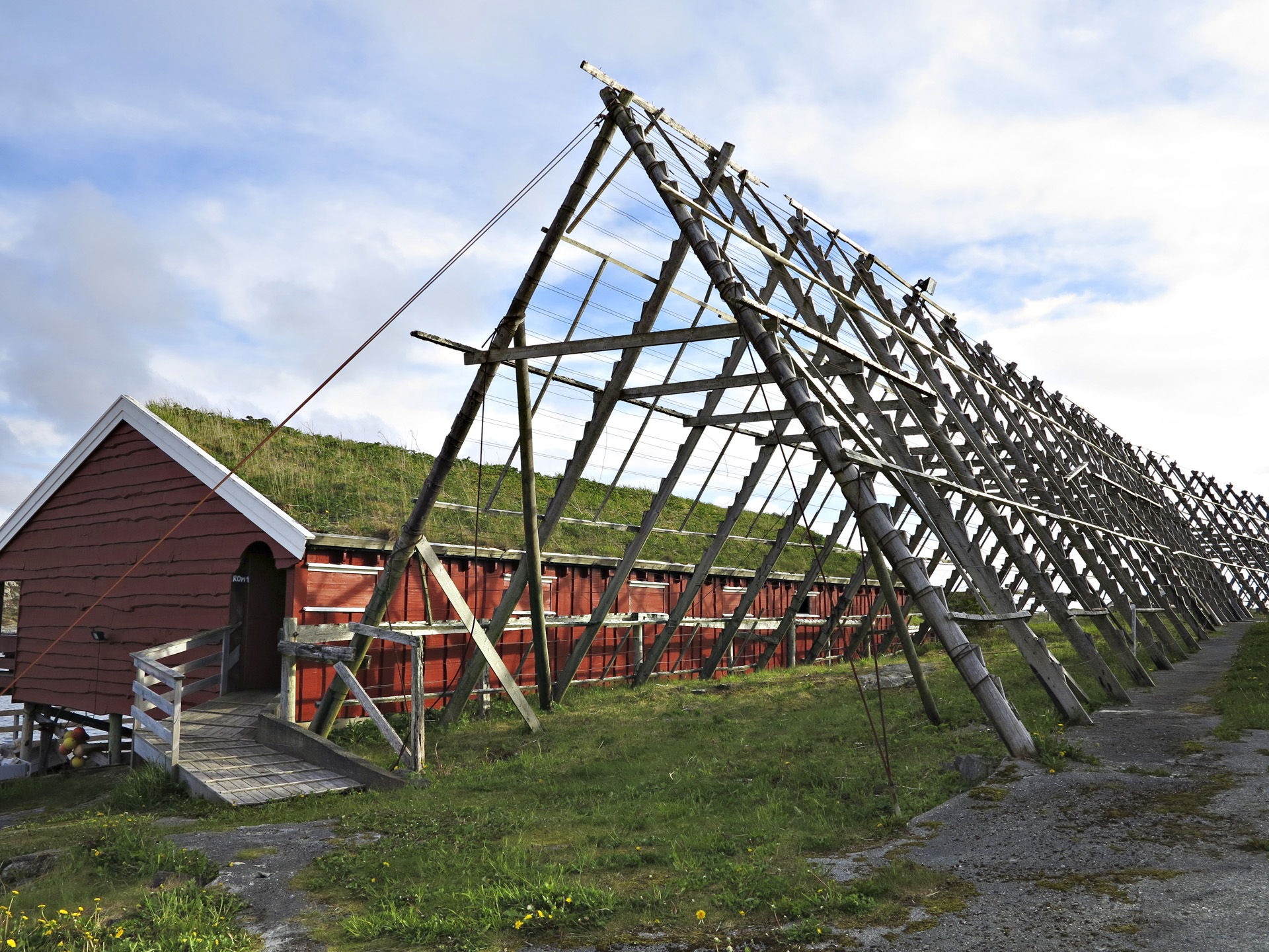 06 Fiskehjeller og rorbuer