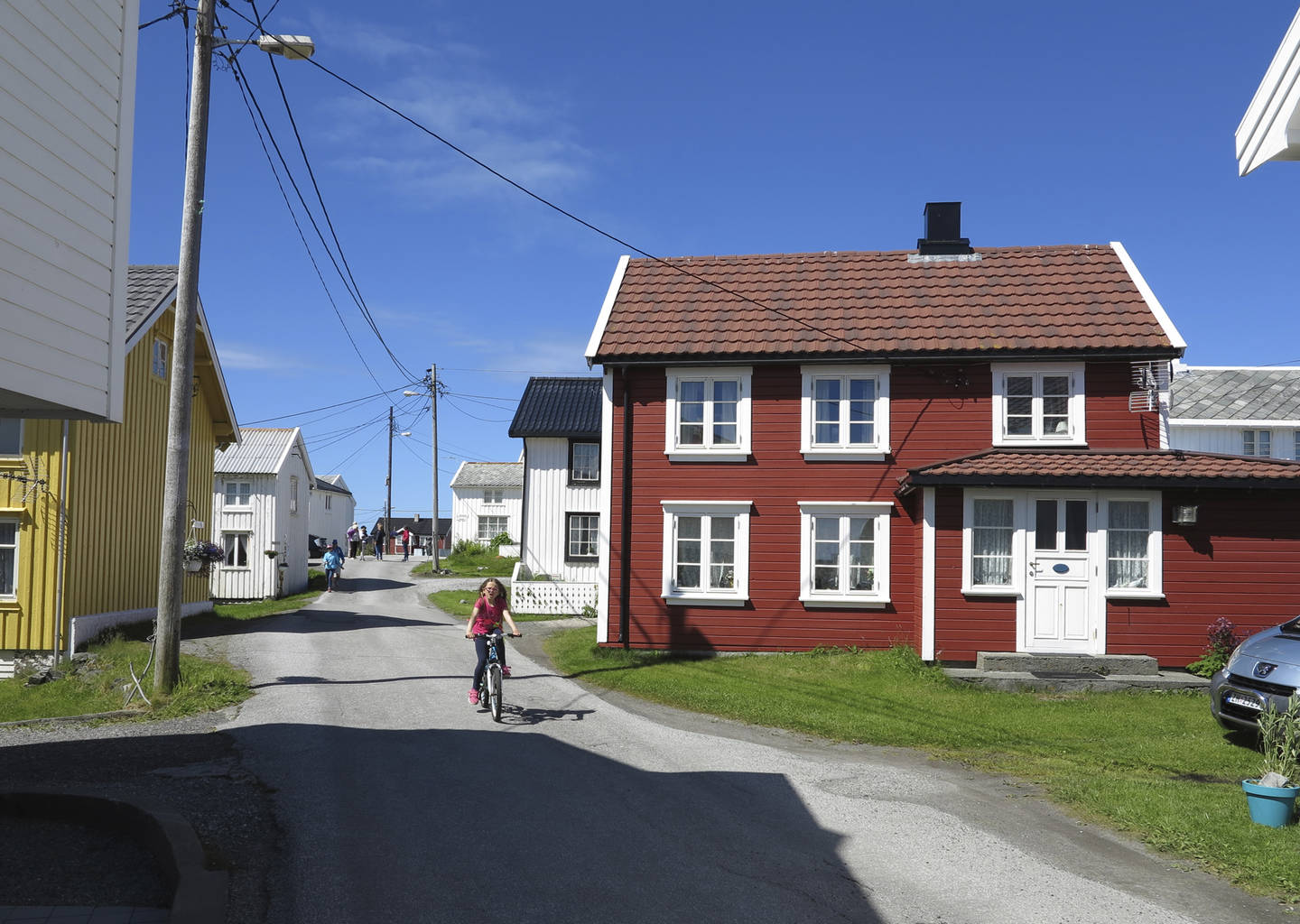 Veiholmen har beholdt mye av sin gamle atomsfære inn i en ny tid. Foto: Terje Holm