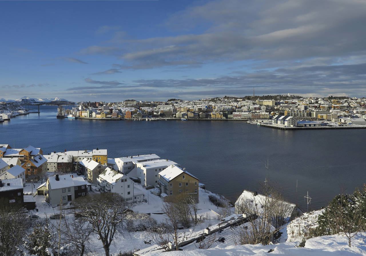 23 Havna panoramabilde fra Nordlandet 02 2016 TH