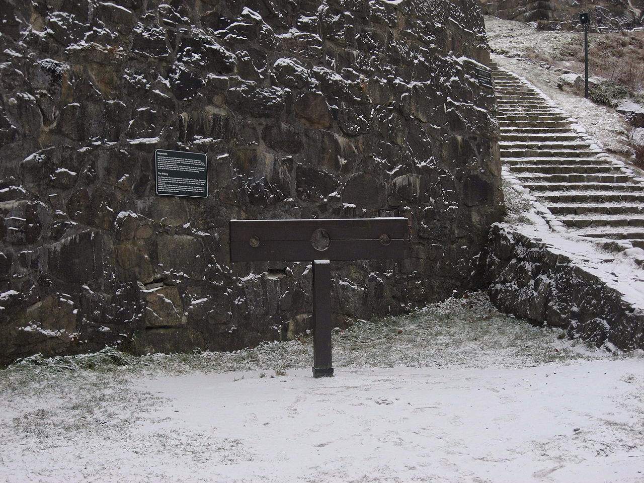 Gapestokken ved Fredriksten festning i Halden.Gapestokken ved Fredriksten festning i Halden. Foto: Wikimedia commons