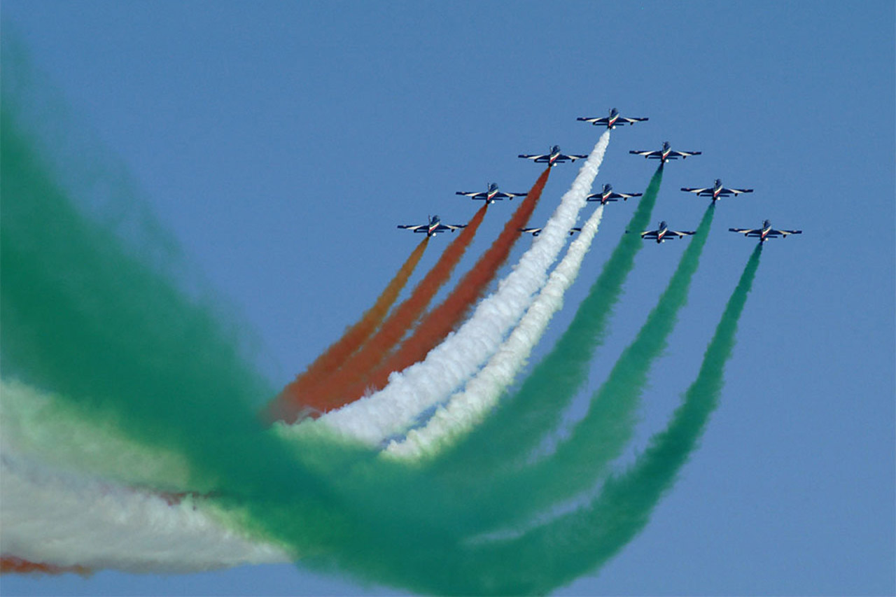 Frecce Tricolori. Foto: Alex Micheu Photography / CC BY-SA 2.0 / Wikimedia Commons