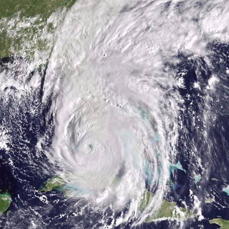 Satellittbilde av orkanen Irma idet den traff Florida, 10. september i år. Irma var en kategori 4-orkan, den nest kraftigste som finnes. FOTO: / NASA Earth Observatory