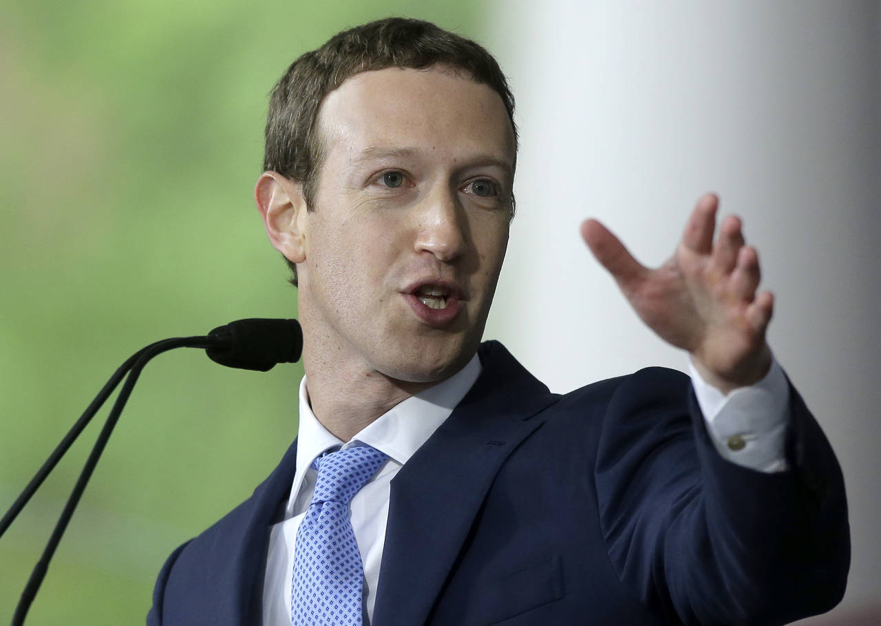 Mark Zuckerbergs Facebook varsler endringer. Foto: AP / Steven Senne/ NTB scanpix.