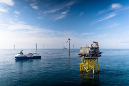 Equinors Dudgeon Offshore Wind Farm vindmølleanlegg utenfor England. Foto: Jan Arne Vold / Equinor / NTB