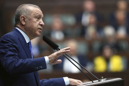 Tyrkias president Recep Tayyip Erdogan har gjort det klart at Tyrkia er motstandere av at Sverige og Finland melder seg inn i Nato. Foto: Turkish Presidency via AP Photo/NTB