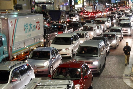 MINST ELEKTRISK: Ifølge en ny undersøkelse henger de japanske bilmerkene etter i overgangen til elbiler. Foto: Toru Hanai / NTB