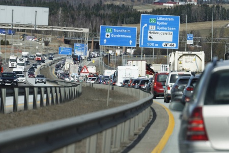 TILBAKE: Målinger viser at trafikken er tilbake på minst samme nivå som før pandemien. Foto: Heiko Junge / NTB