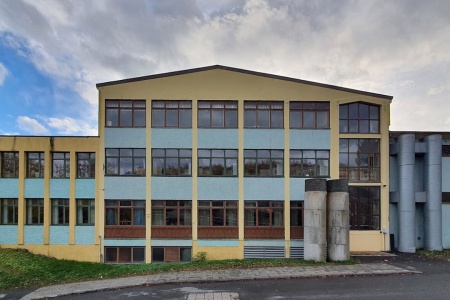 Dalabrekka er en barneskole med 271 elever fordelt på 1.-7.trinn.  Skolen har 22 pedagoger og åtte fagarbeidere/assistenter. Skolen ligger på Kirkelandet i Kristiansund. Foto: Steinar Melby / KSU.NO