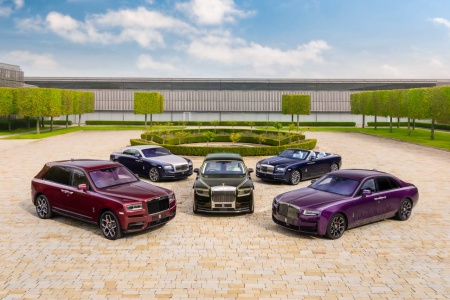 EKSKLUSIV: Rolls-Royce har aldri levert flere nye biler enn de gjorde i 2022. Foto: Produsenten