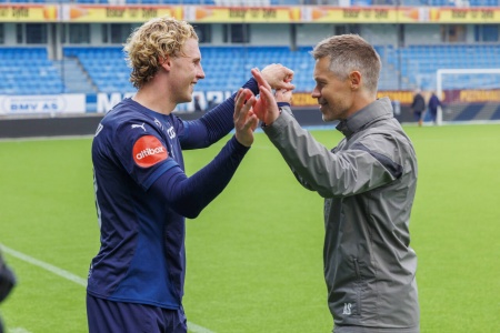 Amund Skiri og Kristiansund skal spille hjemmekamp mot Lillestrøm i Molde 4. august. Foto: Svein Ove Ekornesvåg / NTB