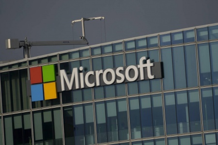 EU mener Microsoft har brutt konkurranseregler. Foto: Thibault Camus / AP / NTB