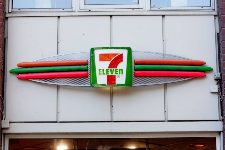Kioskkjeden 7-Eleven i Norge skal også fase ut salget av sigaretter innen 2026, bekrefter Reitangruppen. Foto: Stian Lysberg Solum / NTB 