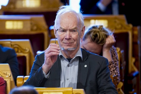 Per Olaf Lundteigen (Sp) er snart på vei ut av Stortinget. Foto: Terje Pedersen / NTB