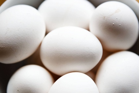 Omsetningsrådet har gitt Nortura medhold i måten de har levert egg til butikk på. Foto: Cornelius Poppe / NTB