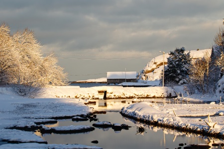 Gløsvågen i Kristiansund i vinterdrakt. Foto: Steinar Melby, NettStudio
