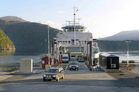 «Stangvikfjord» ved Kvanne ferjekai i 2020. Foto: Terje Holm