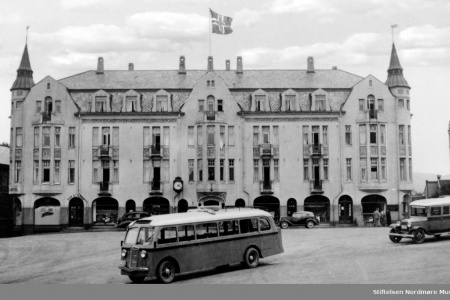 Fra Nordmøre Museums fotosamlinger