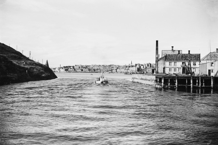 Nordsundet i Kristiansund. Bilde fra Nasjonalbiblioteket