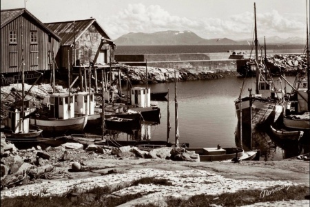 Fra Nordmøre Museums fotosamlinger