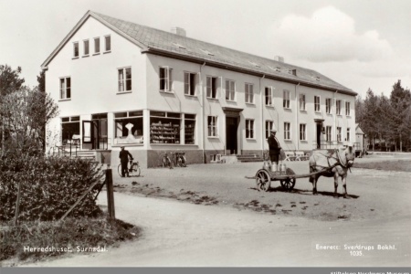 Fra Nordmøre Museums fotosamlinger